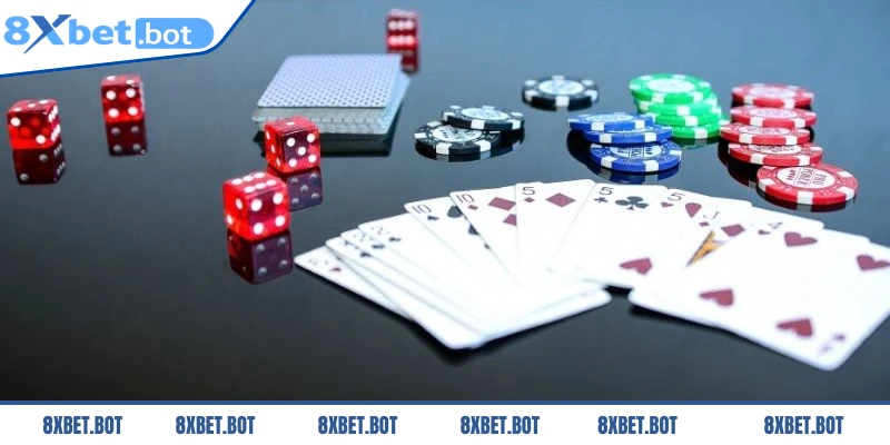 Nổ Kim Hoa bắt nguồn từ trò bài dân gian phổ biến, hấp dẫn